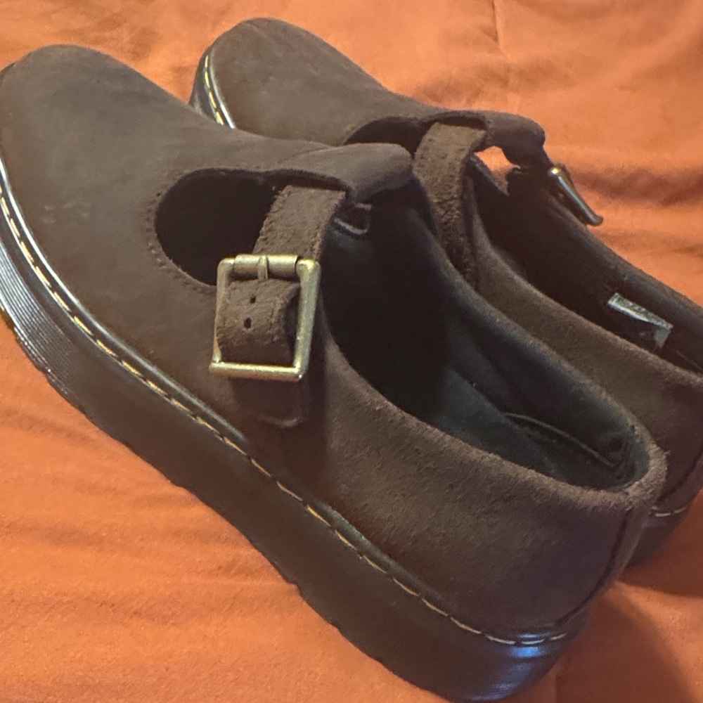 Dr. Martens Brown Suede NWOT